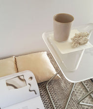 Load image into Gallery viewer, Shaping bits of joy