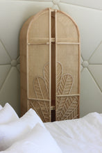 Load image into Gallery viewer, Rattan takes a breather